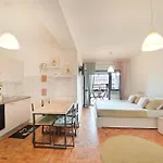 Spacious With Terrace Perugia